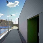 changing-rooms-and-sports-facilities-in-a-park-by-gana-arquitectura-04